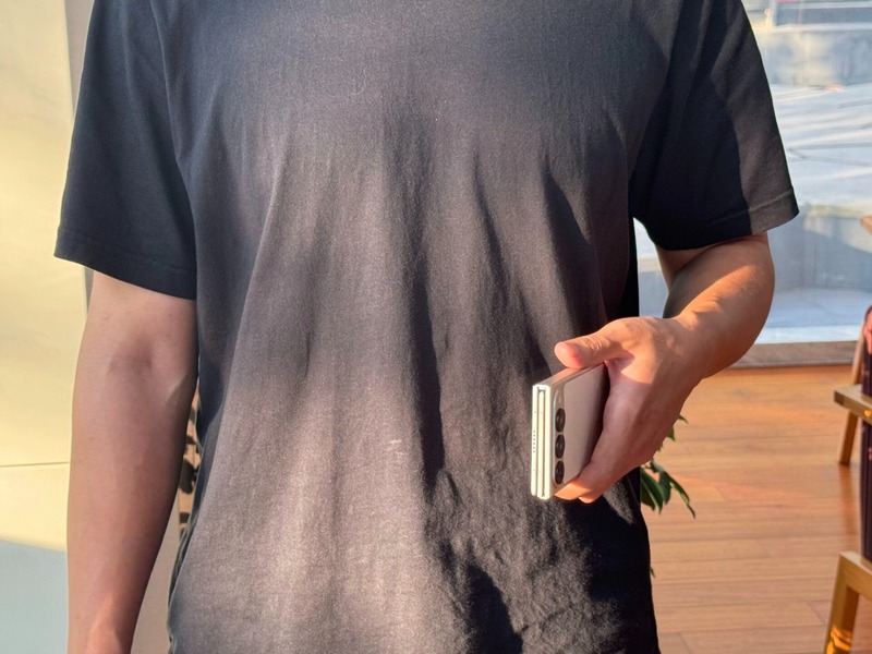 galaxy-tri-fold