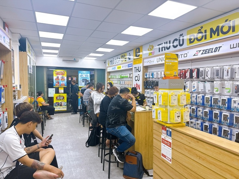 iPhone 16 Pro Max sạc nhanh bao nhiêu W
