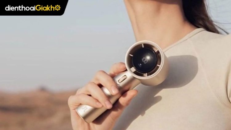 Quạt mini cầm tay pin trâu