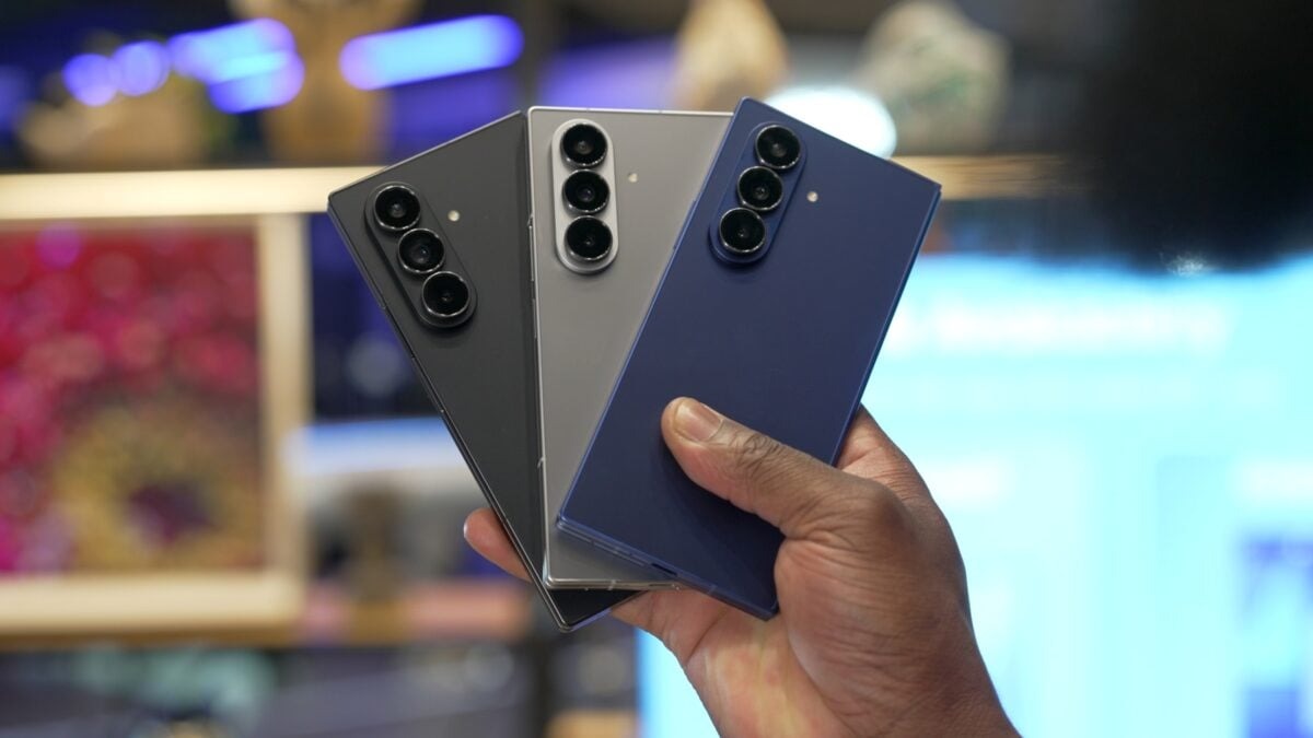
Trên tay Galaxy Z Fold 7