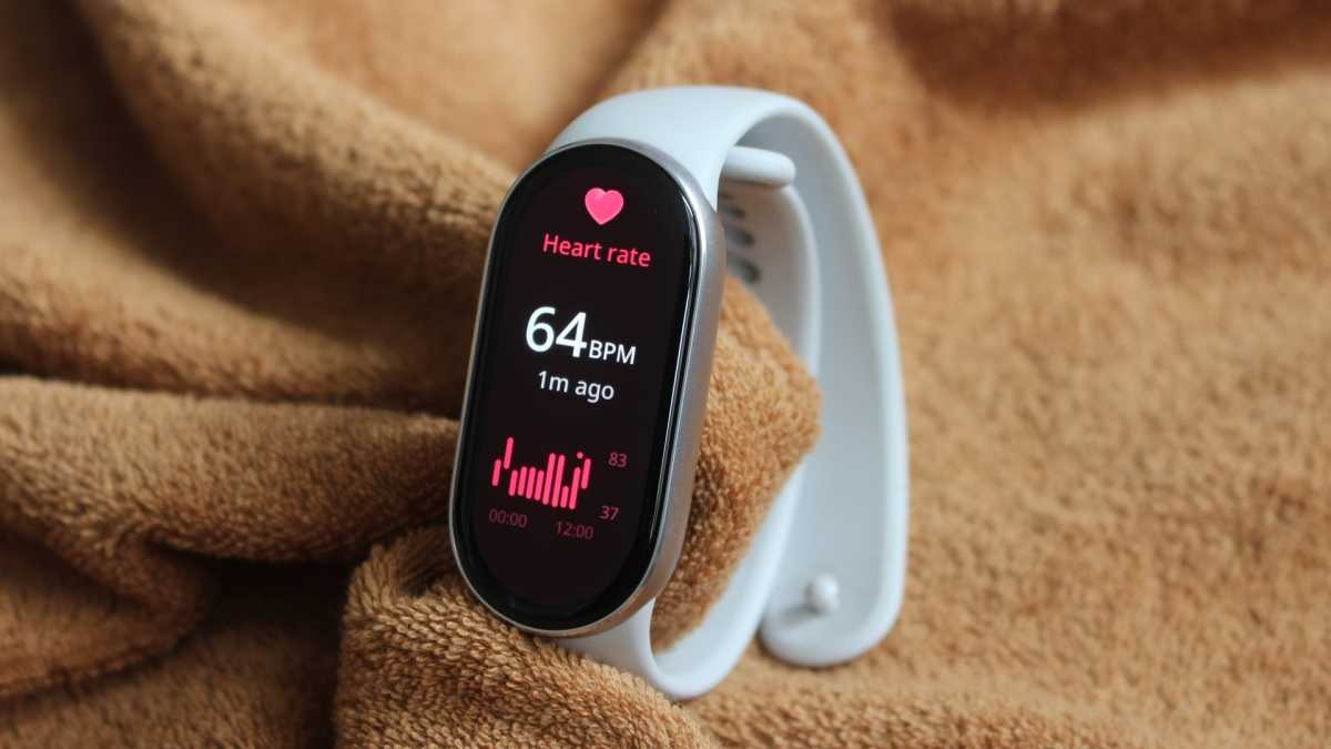 tren-tay-xiaomi-smart-band-10