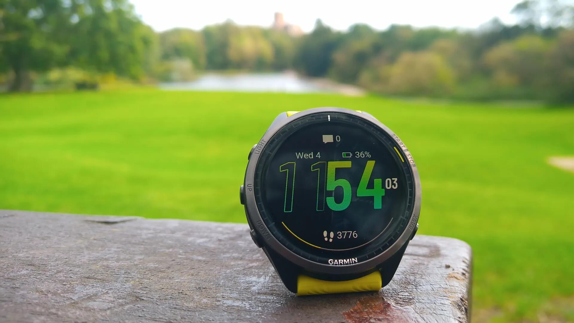 danh-gia-garmin-forerunner-965