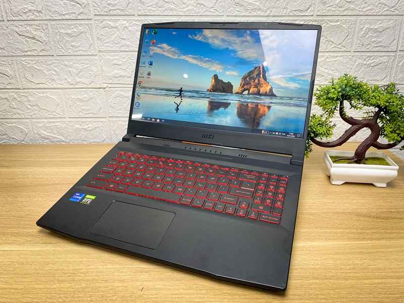 MSI Katana 16