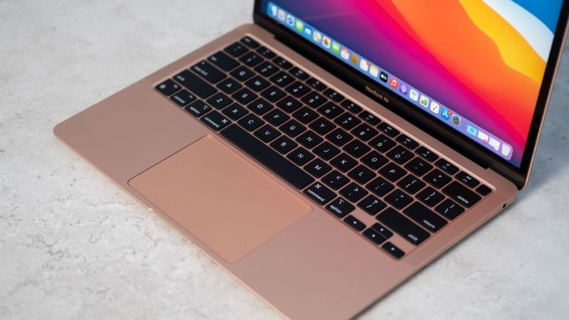 Trải nghiệm tuyệt vời cùng màn hình Retina và bàn phím Magic Keyboard