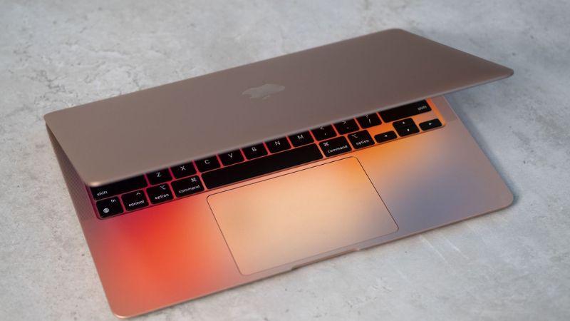 Macbook Air M1 màu vàng là lựa chọn đáng cân nhắc