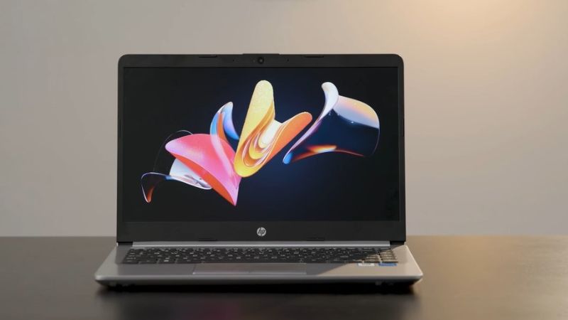 HP 240 G9 i5