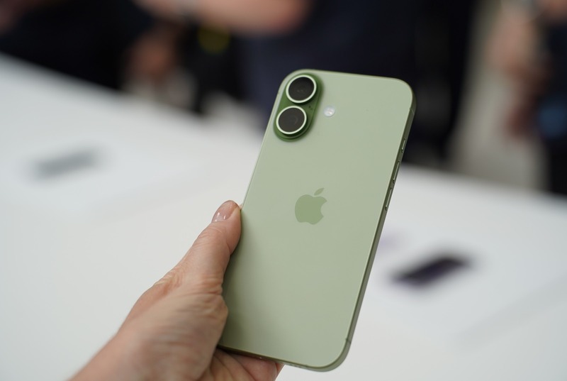 có nên mua iphone 17