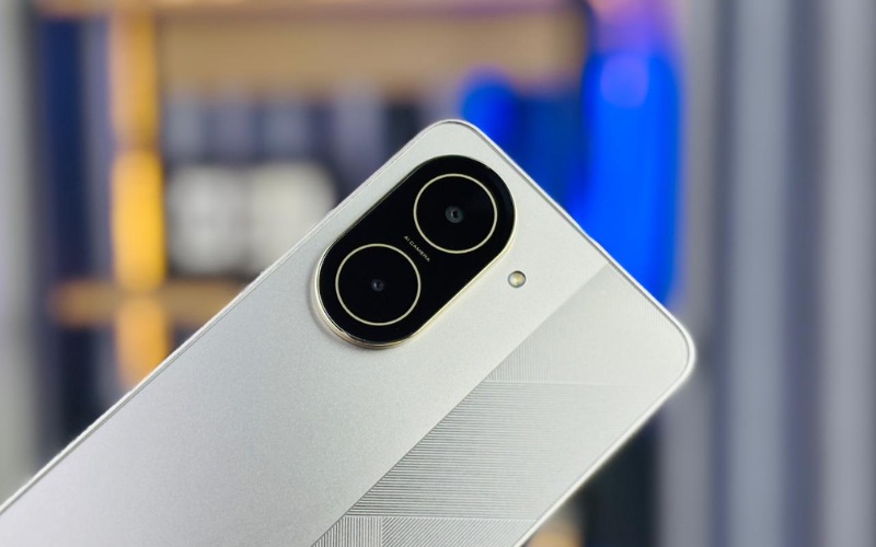So sánh về tính năng và kết nối Galaxy A06 4G vs Poco C71