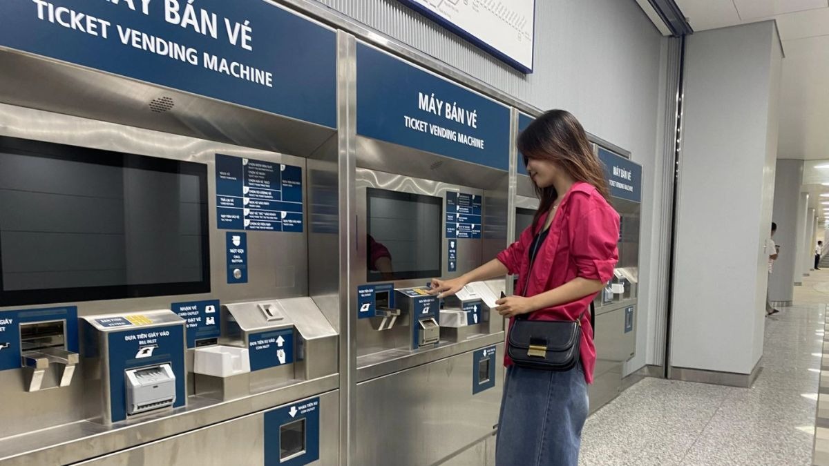 Thanh toán trực tiếp tại cổng soát vé bằng thẻ ngân hàng