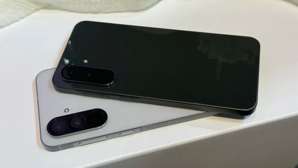 galaxy-a56-vs-redmi-note-14-pro-5g