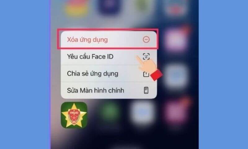 Bạn có thể gỡ và cài đặt lại ứng dụng về điện thoại