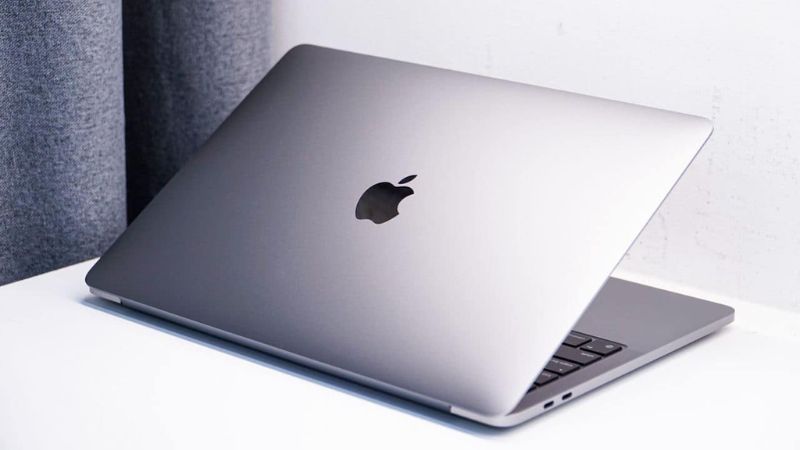 macbook-pro-m1-mau-xam-1