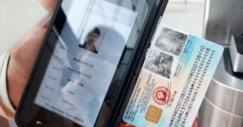 Rút tiền bằng khuôn mặt và CCCD gắn chip