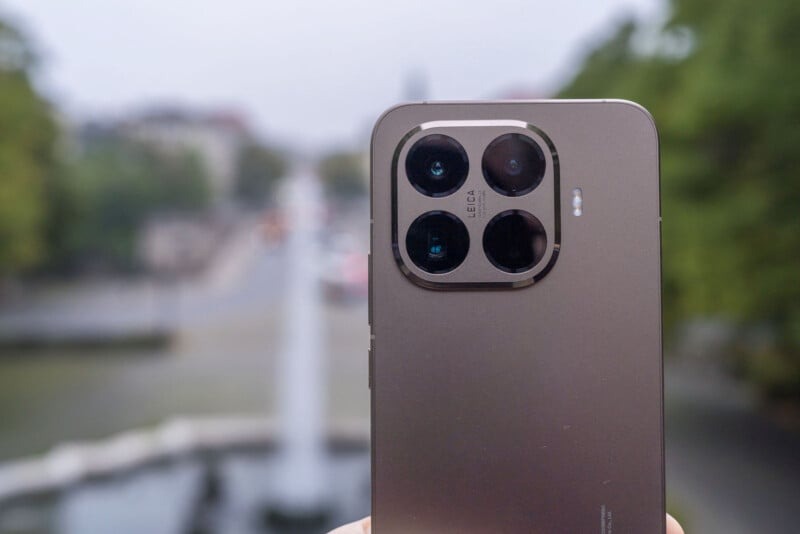 Phần mềm HyperOS 3 và tích hợp AI