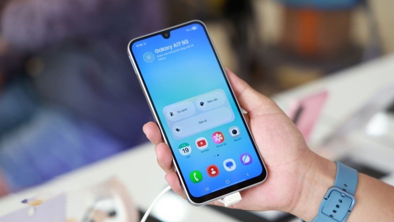 samsung galaxy a17 vs oppo reno 12 F