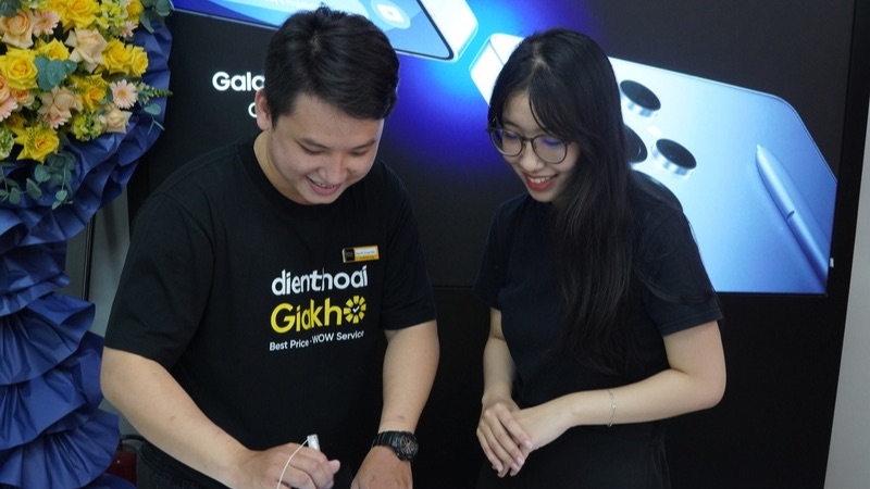 samsung galaxy a17 vs oppo a79