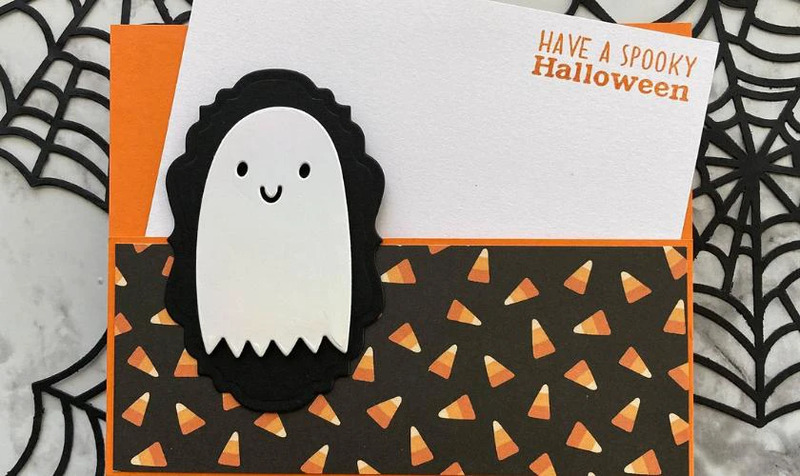 Thiệp Halloween bằng giấy