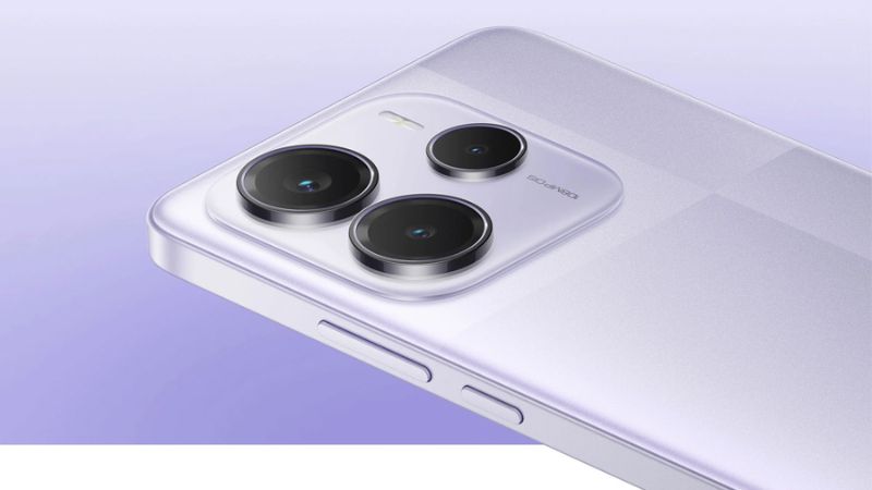 So găng về khía cạnh camera của 2 phiên bản