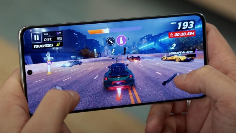 Hiệu năng và dung lượng bộ nhớ