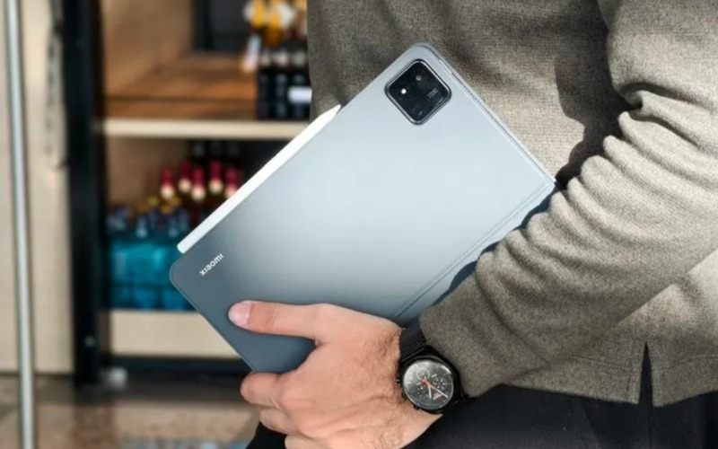 Xiaomi Pad 7 mang lại vẻ đẹp tinh tế hơn nhờ khung viền vuông vức