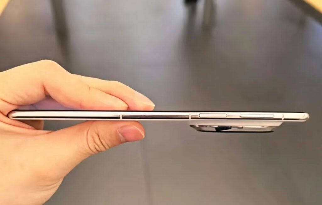 huawei-mate-70-air-thiet-ke