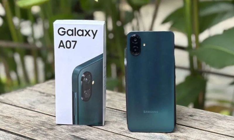 Samsung Galaxy A07 vs Realme Note 70 về thiết kế