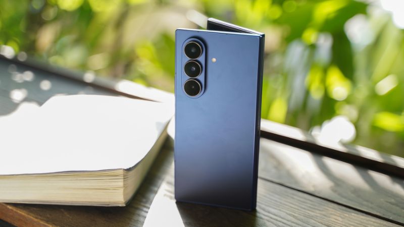 Galaxy Z Fold7 được trang bị bộ ba camera lên đến 200MP