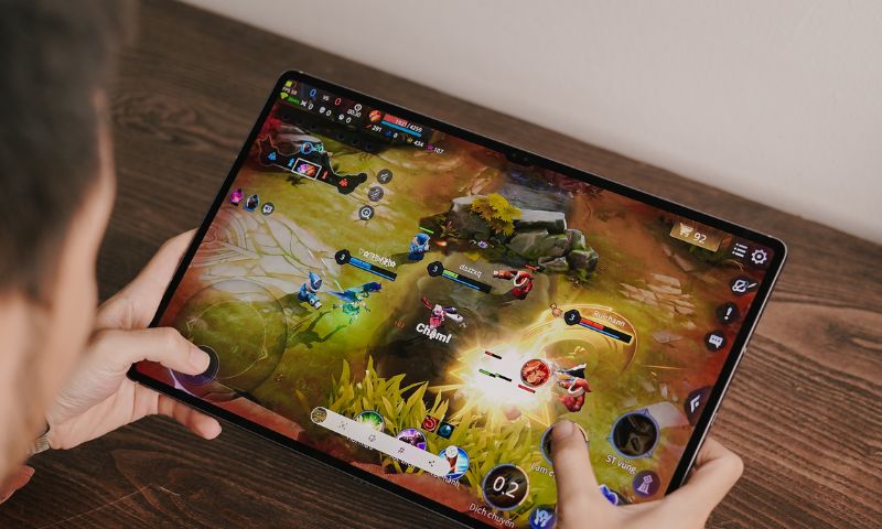 iPad Pro M4 vs Samsung Tab S10 Ultra về hiệu năng