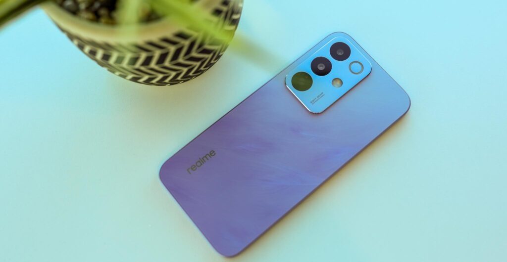 Nên chọn mua Poco M7 hay Realme C85 tốt nhất năm 2025