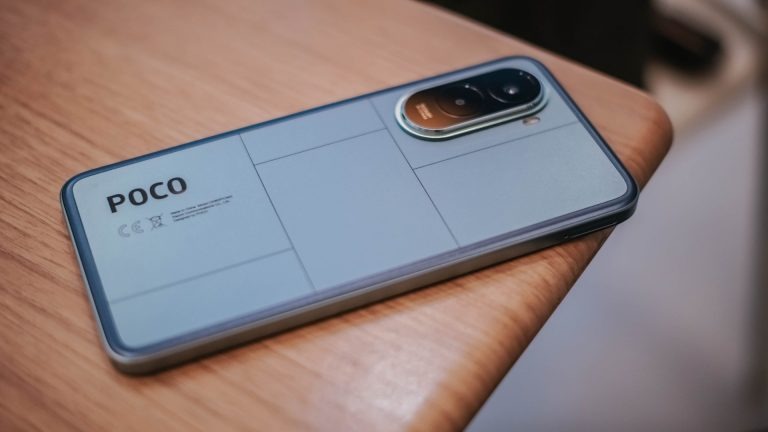 poco-m7-vs-realme-c85