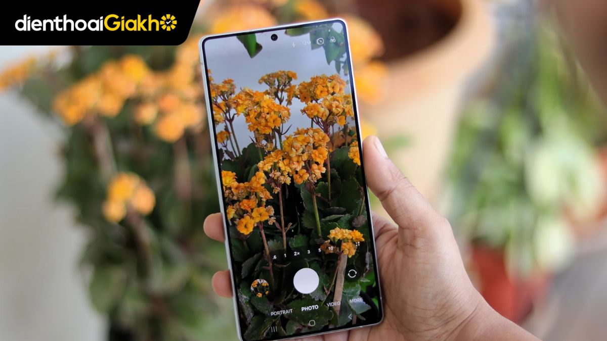 Lộ ảnh chụp thực tế từ Galaxy S26 Ultra trước giờ G