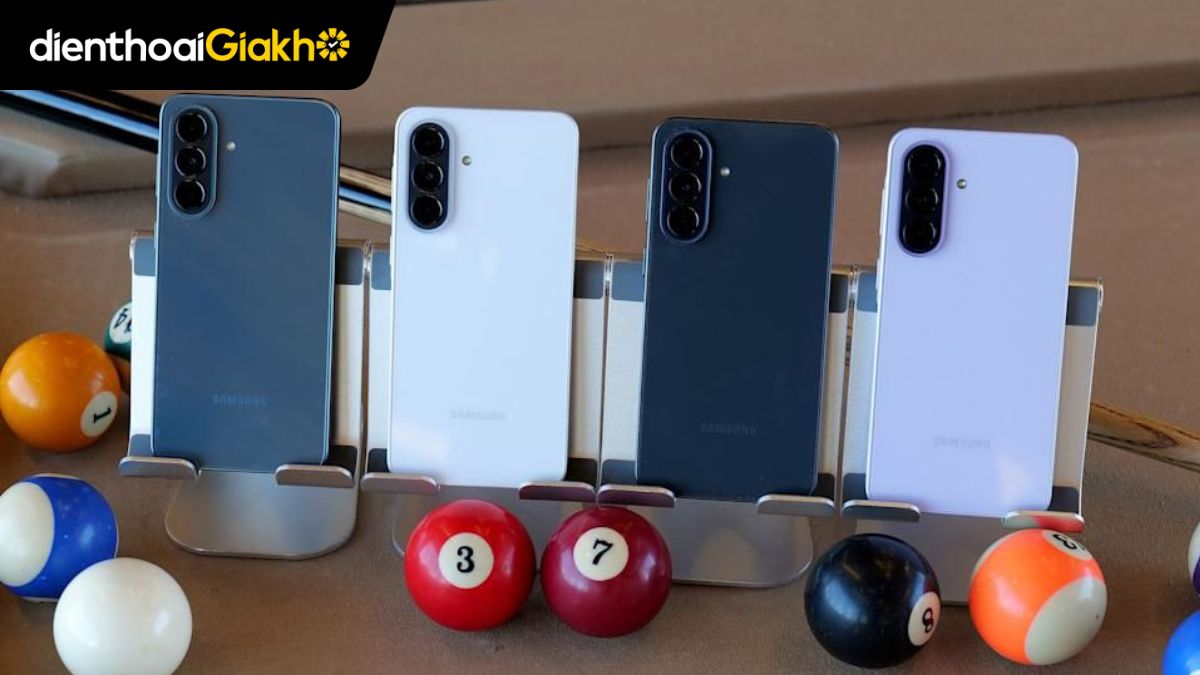 Galaxy A37 vs Galaxy A36