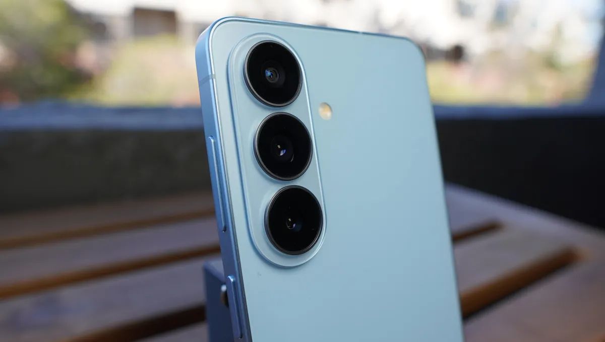 galaxy-s26-vs-iphone-15