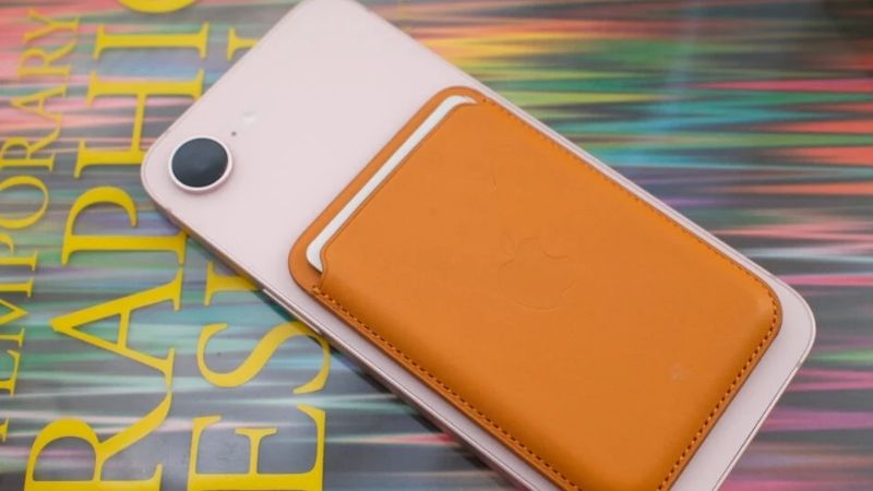 về MagSafe và trải nghiệm sạc