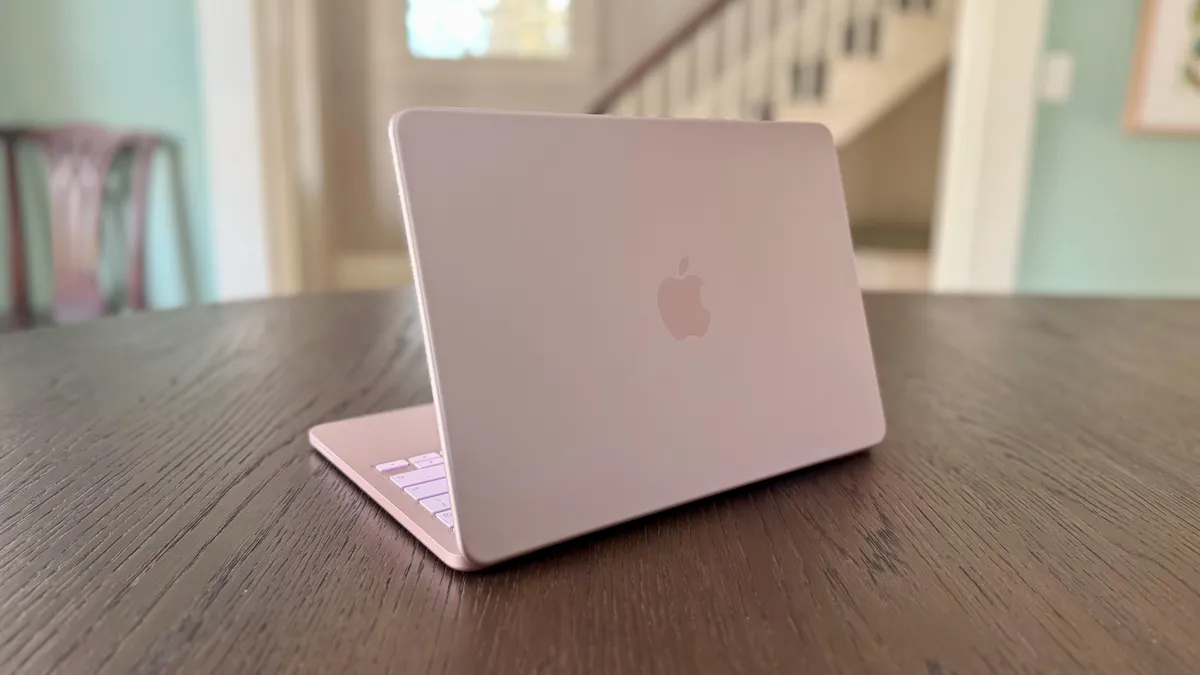 review-thuc-te-macbook-neo