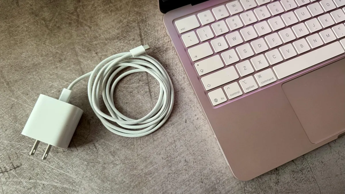 review-thuc-te-macbook-neo