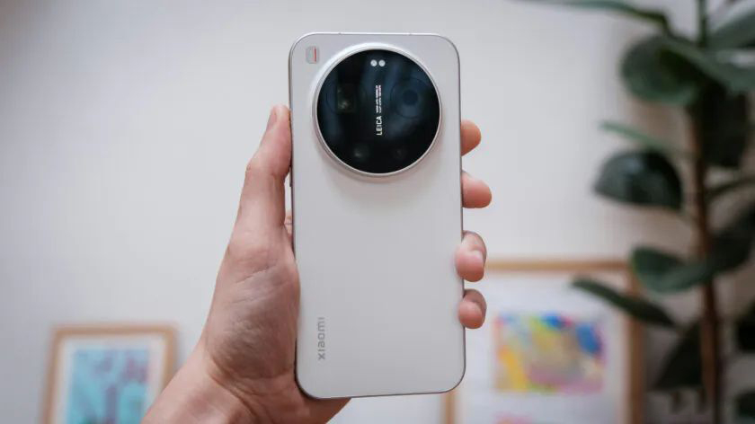 Sạc nhanh và pin: điểm sáng đáng giá